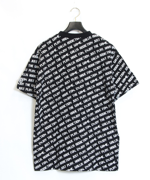GALLIS ADDICTION(ガリスアディクション)の「GAデジタルフォント総柄半袖Tシャツ(Tシャツ/カットソー・メンズ・ブラック/パープル/オレンジ・M/L)」の6枚目の写真