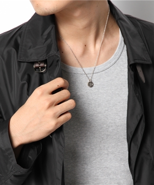 NANO universe（ナノユニバース）の「amp japan(アンプジャパン)/ Silver Round Charm Nk（ネックレス・メンズ・シルバー・FREE）」の4枚目の写真