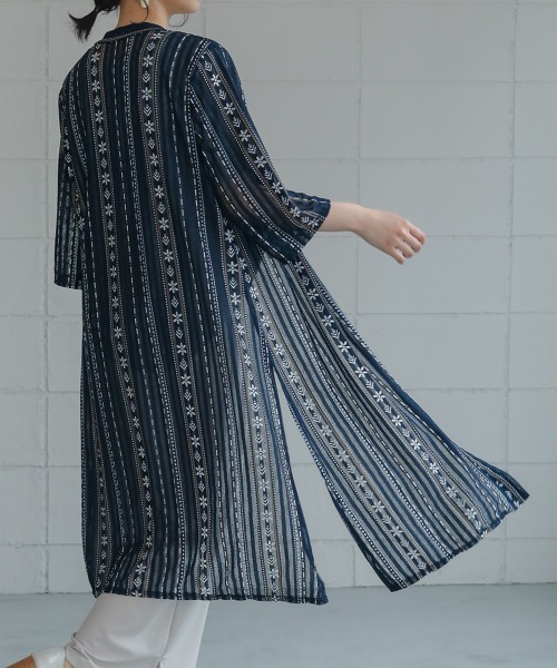 Bou Jeloud(ブージュルード)の「チュールレース刺繍カーディガン(カーディガン/ボレロ・レディース・オフホワイト/ネイビー/ブラック・FREE)」の21枚目の写真