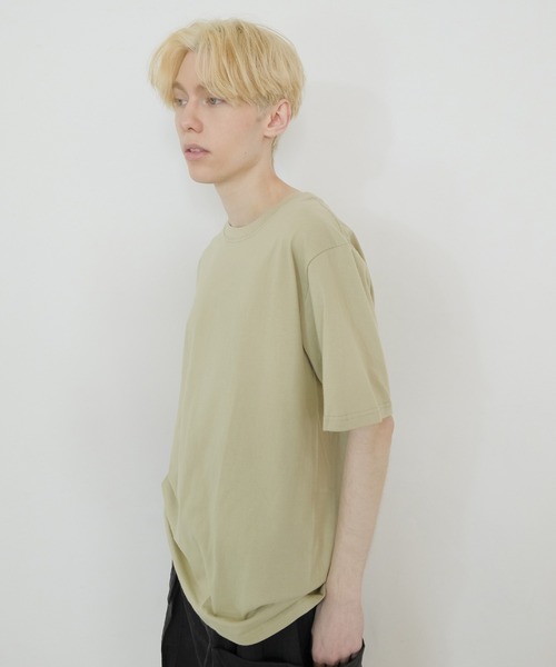 FRUIT OF THE LOOM(フルーツオブザルーム)の「7oz 天竺 Tシャツ / 半袖 / シンプル / カジュアル / 無地 / インナー / ユニセックス(Tシャツ/カットソー・メンズ・カーキ/ブラック/ネイビー/ベージュ/ホワイト/グレー・L/M/S/XS/XL)」の4枚目の写真