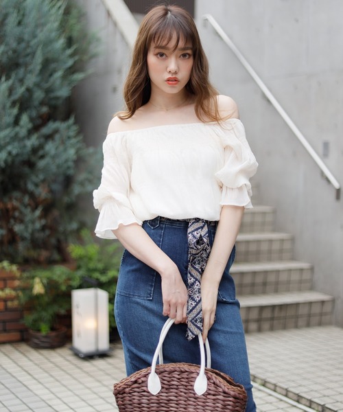 LIPSERVICE（リップサービス）の「マジョリカプリーツ2WAYオフショルトップス（Tシャツ/カットソー・レディース・アイボリー/ブラウン/ブラック・FREE）」の7枚目の写真