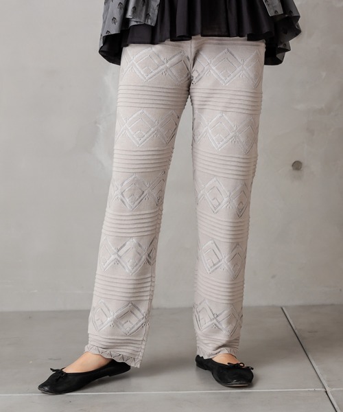 PUAL CE CIN（ピュアルセシン）の「レースジャガードパンツ（その他パンツ・レディース・ブラック/グレー/グレイッシュベージュ・FREE）」の3枚目の写真