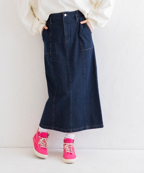 Mysa&Liina（ミーサリーナ）の「デニムセミフレアペンシルスカート（デニムスカート・レディース・サンドベージュ/ブルー/アイボリー/インディゴブルー/ブラック・M）」の4枚目の写真