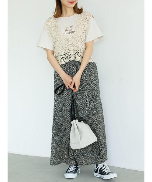 SLURR(スラ―)の「デザインプリントクルーネックドロップショルダーT(Tシャツ/カットソー・レディース・チャコールグレー/ライトベージュ/オフホワイト・FREE)」の10枚目の写真