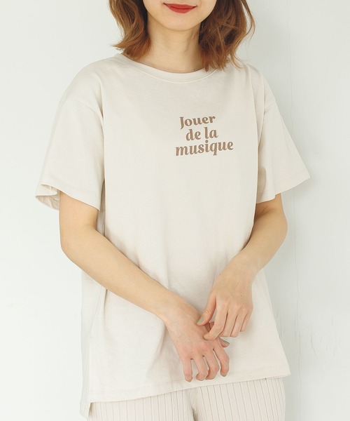 SLURR(スラ―)の「デザインプリントクルーネックドロップショルダーT(Tシャツ/カットソー・レディース・チャコールグレー/ライトベージュ/オフホワイト・FREE)」の9枚目の写真