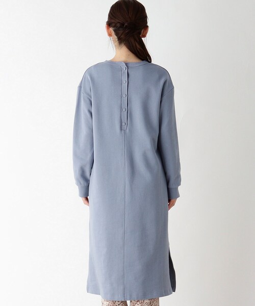 pink adobe（ピンクアドベ）の「◆【M-LL】バックデザイン ワンピース（ワンピース・レディース・チャコールグレー/ライトグレー/ブルー・40/38/42）」の4枚目の写真