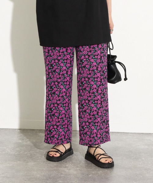 Factor=(ファクターイコール)の「ヴィンテージフラワー イージーパンツ(その他パンツ・レディース・レッド/ブルー/パープル・FREE)」の20枚目の写真