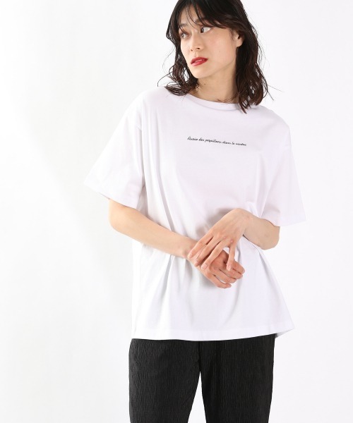 LOWRYS FARM(ローリーズファーム)の「プリントTSS 944581(Tシャツ/カットソー・レディース・ホワイト/ブラック/オフホワイト/イエロー/ホワイト系その他2/ホワイト系その他・FREE)」の3枚目の写真