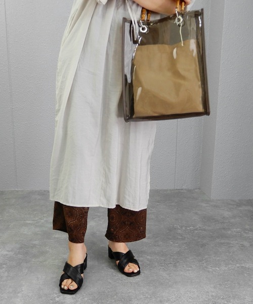 alala（アララ）の「パッテッドクロスミュール　◇（サンダル・レディース・ホワイト/ブラック/ブラウン/ブルー・LL/S/M/L）」の6枚目の写真