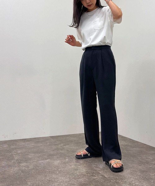 apres jour mignon(アプレジュールミニョン)の「ストレートスラックス 【ZOZOTOWN限定アイテム】(その他パンツ・レディース・ブラック/チャコールグレー/パープル/グリーン・MEDIUM/X-LARGE/SMALL)」の8枚目の写真