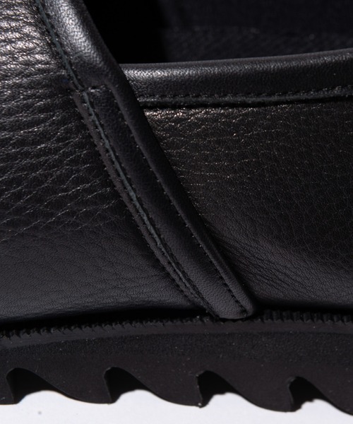 glamb（グラム）の「Tabi slip on / タビスリッポン（スリッポン・メンズ・ブラック/ネイビー・4/1/3/2）」の18枚目の写真