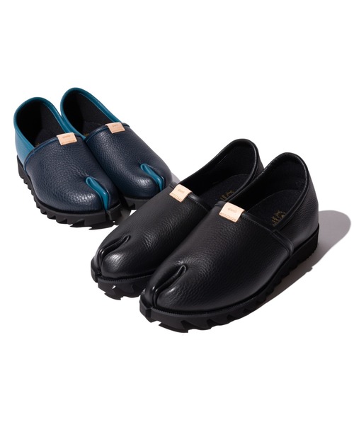 glamb（グラム）の「Tabi slip on / タビスリッポン（スリッポン・メンズ・ブラック/ネイビー・4/1/3/2）」の21枚目の写真