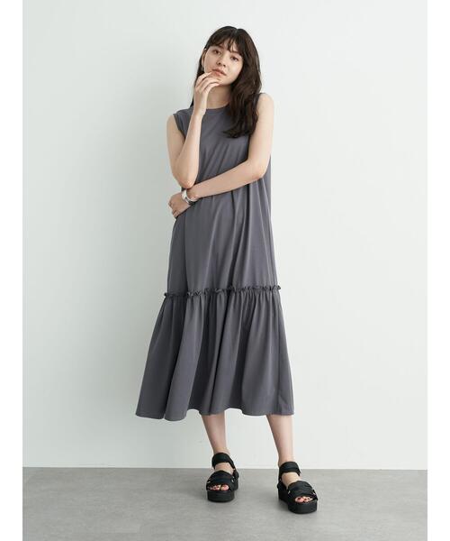 YECCA VECCA（イェッカヴェッカ）の「・裾ギャザーカットワンピース＊（ワンピース・レディース・チャコールグレー/イエロー/アイボリー・FREE）」の16枚目の写真