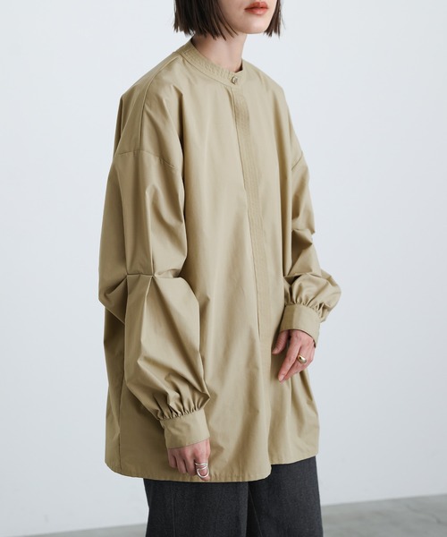 select MOCA（セレクトモカ）の「2021 AW ストレンジタックスタンドカラーシャツ（シャツ/ブラウス・レディース・ホワイト/ブラック/ベージュ・FREE）」の3枚目の写真