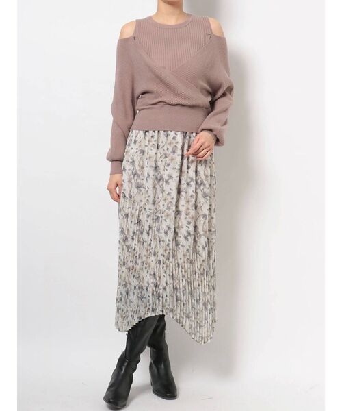 dazzlin（ダズリン）の「カシュクールニットプルオーバー（ニット/セーター・レディース・オフホワイト/グレー/ブラック/ブラウン/モカ/グリーン・FREE）」の9枚目の写真