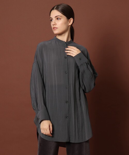 DRESSTERIOR(ドレステリア)の「◆オーバーサイズソフトシャツ(シャツ/ブラウス・レディース・チャコールグレー/ベージュ/カーキ・38/36)」の1枚目の写真
