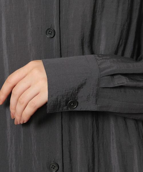 DRESSTERIOR(ドレステリア)の「◆オーバーサイズソフトシャツ(シャツ/ブラウス・レディース・チャコールグレー/ベージュ/カーキ・38/36)」の20枚目の写真