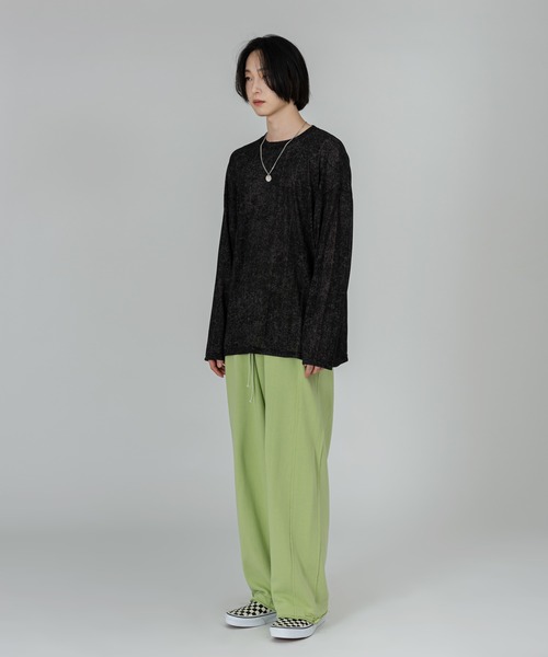 FOLLOWIN（フォロウィン）の「【UNISEX】アイスダメージウォッシング長袖Tシャツ（Tシャツ/カットソー・レディース・ホワイト/ブラック・FREE）」の3枚目の写真