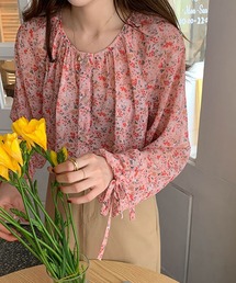 花柄ボリューム袖ブラウス