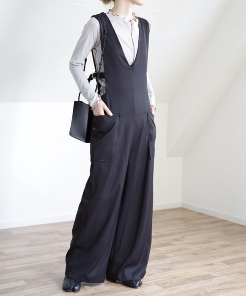 UNFIELD（アンフィールド）の「【UNFIELD　配色メローメッシュトップス】（Tシャツ/カットソー・レディース・ホワイト/ブラック/ブルーグレー・FREE）」の8枚目の写真