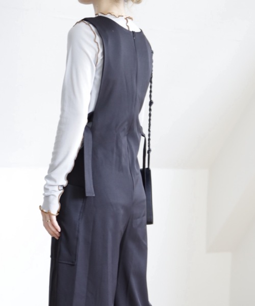 UNFIELD（アンフィールド）の「【UNFIELD　配色メローメッシュトップス】（Tシャツ/カットソー・レディース・ホワイト/ブラック/ブルーグレー・FREE）」の7枚目の写真