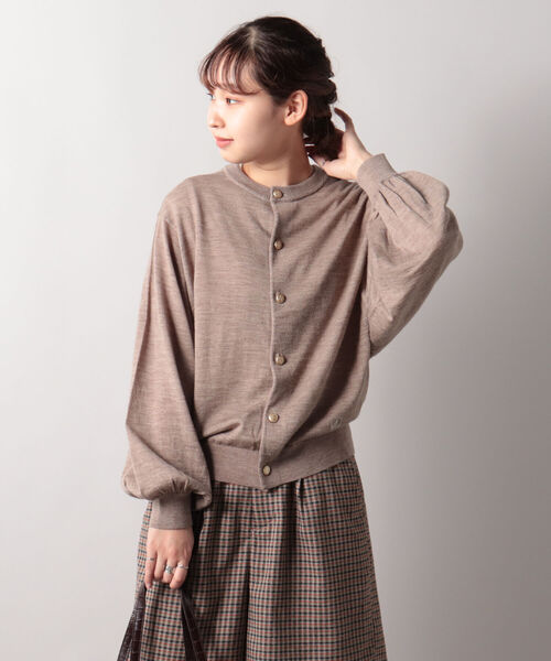 ORCIVAL（オーシバル）の「【WEB限定】【ORCIVAL/オーシバル】メタルボタンカーディガン #RC-4333（カーディガン/ボレロ・レディース・ベージュ/ボルドー/ダークネイビー・1）」の4枚目の写真