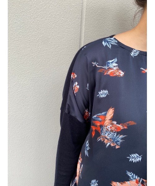 BEARDSLEY（ビアズリー）の「バードリーフプリントニット（ニット/セーター・レディース・ネイビー/ベージュ・FREE）」の16枚目の写真