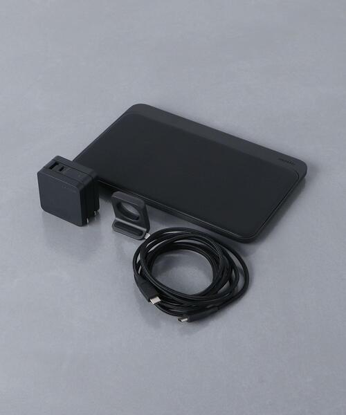 スマホアクセサリー NOMAD Base Station Pro Apple Watch Mount NOMAD Base Station Proレビュー：ワイヤレス充電器の究極型