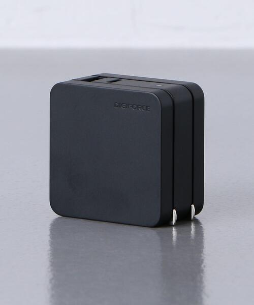スマホアクセサリー NOMAD Base Station Pro Apple Watch Mount レビュー】NOMAD Base Station Pro