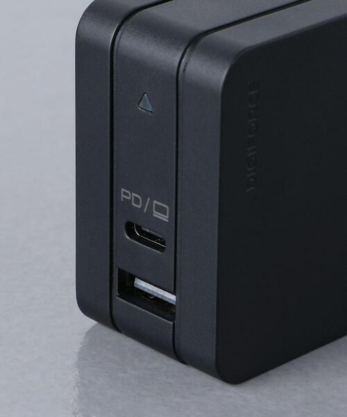 スマホアクセサリー NOMAD Base Station Pro Apple Watch Mount レビュー】NOMAD Base Station Pro