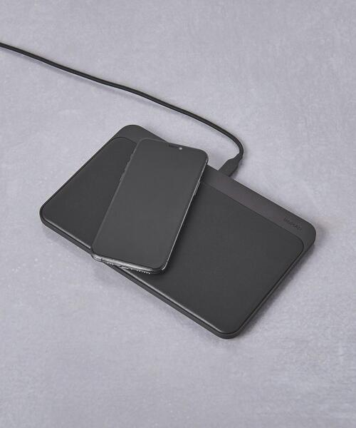スマホアクセサリー NOMAD Base Station Pro Apple Watch Mount NOMAD Base Station Proレビュー：ワイヤレス充電器の究極型