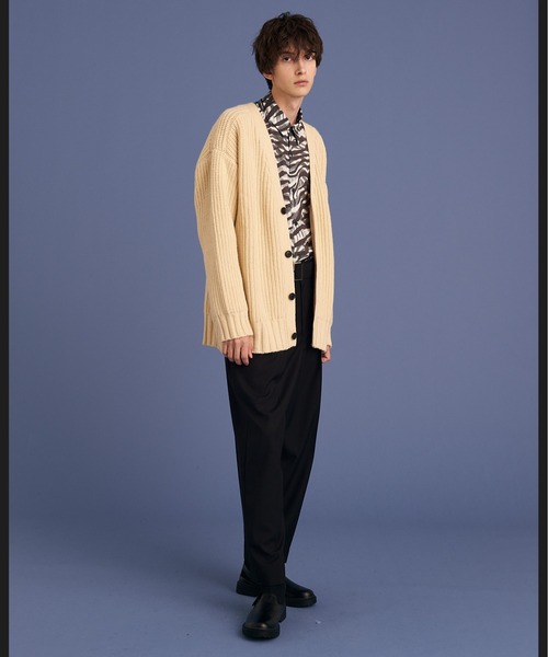 UP START（アップスタート）の「ASSORT PATTERN SHIRTS/アソート総柄シャツ / COSMIC/GRADATION ZEEBRA/GEOMETRIC SHIRTS（シャツ/ブラウス・メンズ・ネイビー/ブラック/ブルー/レッド/オフホワイト・MEDIUM/LARGE）」の8枚目の写真