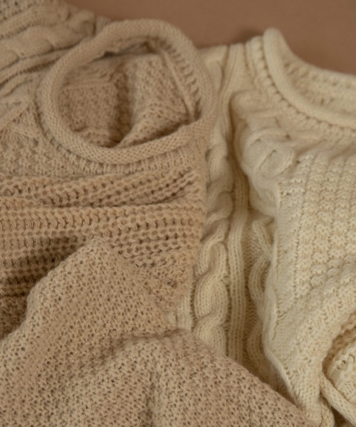 Amiur（エミレ）の「cable change pattern knit（ニット/セーター・レディース・アイボリー/ベージュ・FREE）」の9枚目の写真