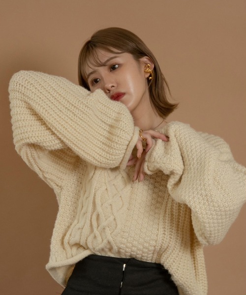 Amiur（エミレ）の「cable change pattern knit（ニット/セーター・レディース・アイボリー/ベージュ・FREE）」の12枚目の写真