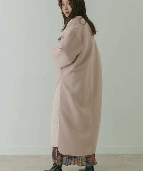 KBF+（ケービーエフプラス）の「KBF+　サイドスリットレイヤードコート∴∴（ノーカラージャケット・レディース・ベージュ/グレー・ONE）」の18枚目の写真