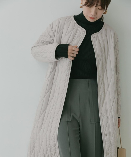 KBF+（ケービーエフプラス）の「KBF+　サイドスリットレイヤードコート∴∴（ノーカラージャケット・レディース・ベージュ/グレー・ONE）」の9枚目の写真