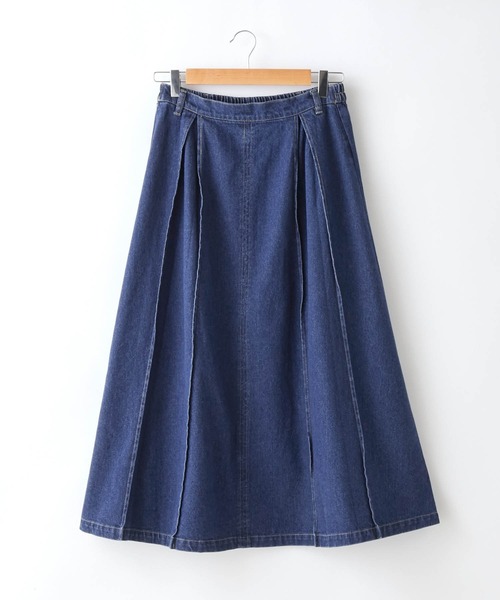 Chaco closet(チャコ クローゼット)の「10ozデニムタック切り替えフレアロングスカート(デニムスカート・レディース・ネイビー/ブルー・FREE)」の12枚目の写真