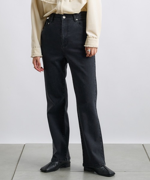 CIAOPANIC TYPY（チャオパニックティピー）の「【TYPYDENIM】あったかフレアパンツ（デニムパンツ・レディース・ブルー/ブラック・SMALL/MEDIUM/LARGE）」の2枚目の写真