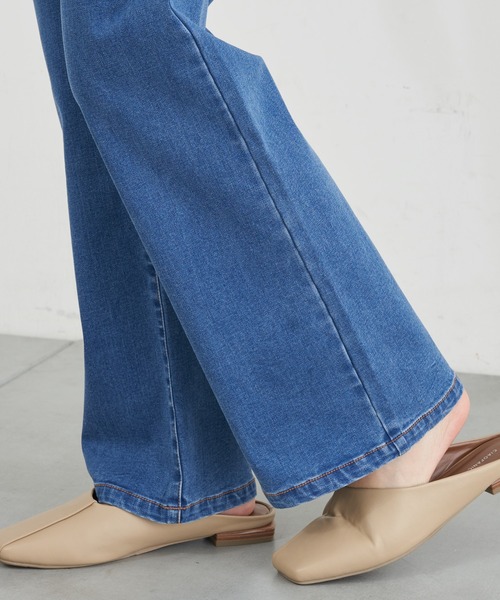 CIAOPANIC TYPY（チャオパニックティピー）の「【TYPYDENIM】あったかフレアパンツ（デニムパンツ・レディース・ブルー/ブラック・SMALL/MEDIUM/LARGE）」の17枚目の写真