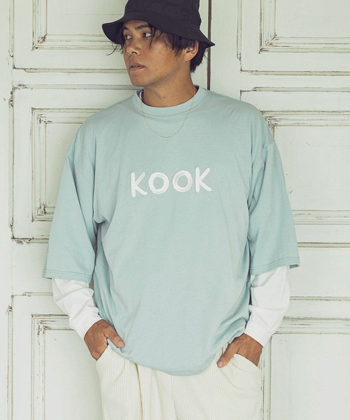 KAGAFURI KAMAKURA(カガフリカマクラ)の「KAGAFURI KAMAKURA(カガフリ カマクラ)KOOK立体刺繍レイヤードTシャツ(Tシャツ/カットソー・メンズ・オフホワイト/ブルー/ダークグレー・M/L)」の3枚目の写真