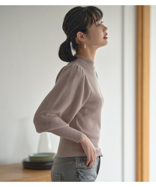 KOBE LETTUCE(コウベレタス)の「ボリュームスリーブニットトップス(ニット/セーター・レディース・ブルー/グレイッシュベージュ/イエロー/ピンク/ブラック/ブラウン/アイボリー/ベージュ系その他/グリーン系その他/ラベンダー/グレー・FREE)」の20枚目の写真