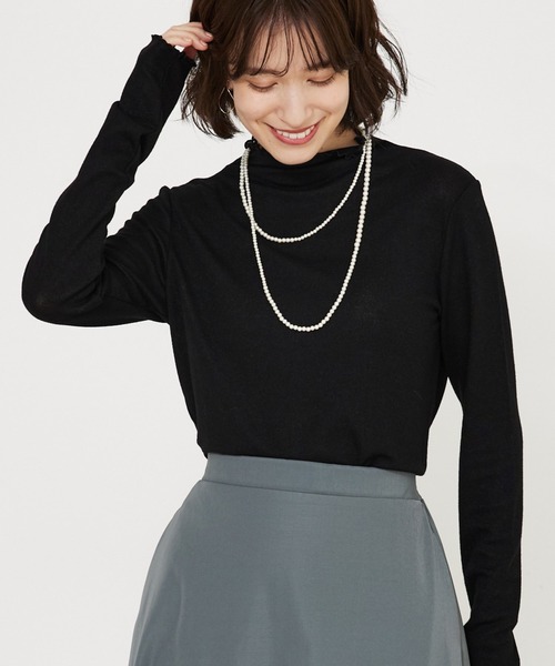 abahouse mavie(アバハウスマヴィ)の「メロウハイネックプルオーバー/レイヤードインナー(Tシャツ/カットソー・レディース・ブラウン/ブラック/パープル系その他/ホワイト/スモークピンク/ダークオレンジ/ライム/ライトグレー・フリー)」の1枚目の写真