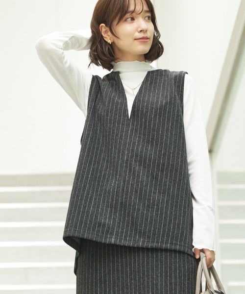 abahouse mavie(アバハウスマヴィ)の「メロウハイネックプルオーバー/レイヤードインナー(Tシャツ/カットソー・レディース・ブラウン/ブラック/パープル系その他/ホワイト/スモークピンク/ダークオレンジ/ライム/ライトグレー・フリー)」の10枚目の写真