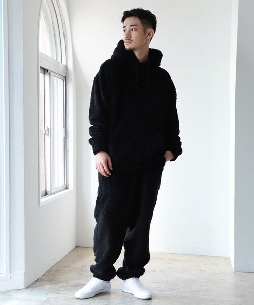 BEAMS（ビームス）の「BEAMS / バギーテーパード ボア イージーパンツ（その他パンツ・メンズ・ブラック/ベージュ・LARGE/X-LARGE/SMALL/MEDIUM）」の3枚目の写真