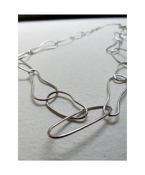 ulu(ウル)の「Oval design nuance chain Necklace(ネックレス・レディース・シルバー・FREE)」の7枚目の写真