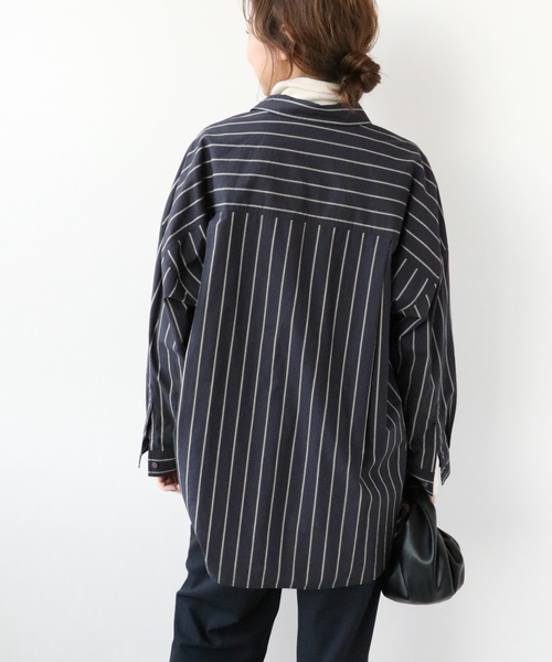 JOURNAL STANDARD relume（ジャーナルスタンダード　レリューム）の「《追加》コットンタイプライターボクシーシャツ◆（シャツ/ブラウス・レディース・ネイビー/ブルー・FREE）」の9枚目の写真