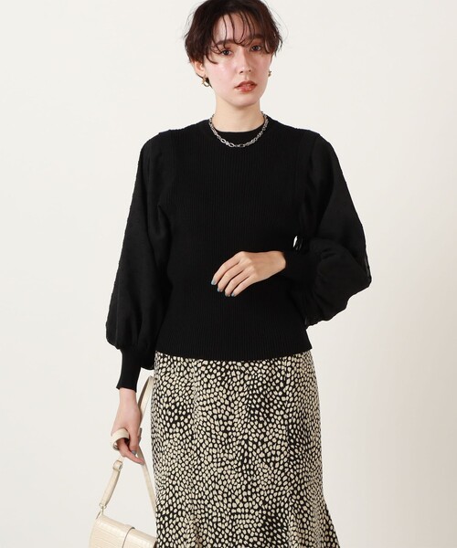 Torrazzo Donna（トラッゾドンナ）の「◇【WEB限定】【TORRAZZO DONNA/ トラッゾドンナ】バルーンシフォンドットニット（ニット/セーター・レディース・キナリ/グレイッシュブルー/ワイン/ブラック・FREE）」の2枚目の写真