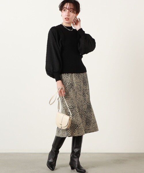 Torrazzo Donna（トラッゾドンナ）の「◇【WEB限定】【TORRAZZO DONNA/ トラッゾドンナ】バルーンシフォンドットニット（ニット/セーター・レディース・キナリ/グレイッシュブルー/ワイン/ブラック・FREE）」の9枚目の写真