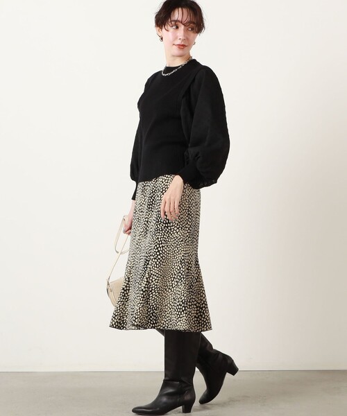 Torrazzo Donna（トラッゾドンナ）の「◇【WEB限定】【TORRAZZO DONNA/ トラッゾドンナ】バルーンシフォンドットニット（ニット/セーター・レディース・キナリ/グレイッシュブルー/ワイン/ブラック・FREE）」の10枚目の写真