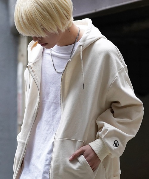 G.O.C（ジーオーシー）の「オーバーサイズ バルーン ジップ パーカー（パーカー・メンズ・ブラック/グレー/クリーム/ワイン/グリーン・MEDIUM/LARGE）」の18枚目の写真